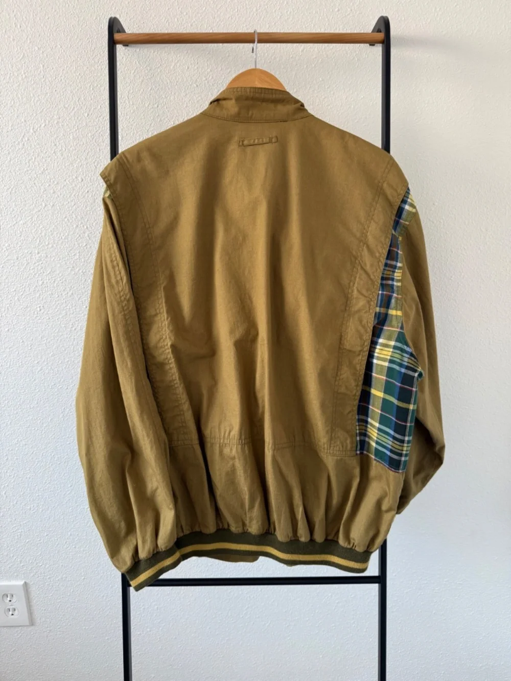 Rodier Hommes Vintage Bomber Jacket – Olive with Plaid Lining - Picture 6 of 8